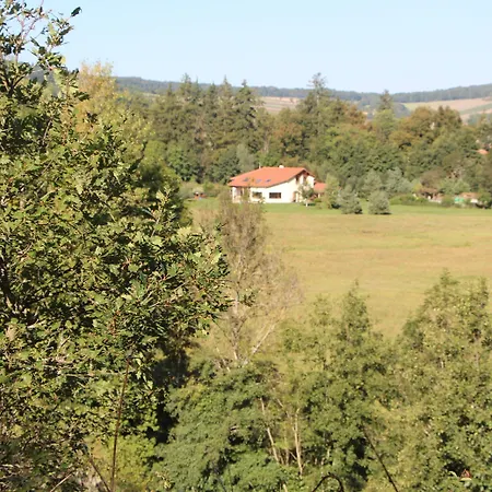 Alcove Du Velay Bed & Breakfast Rochelimagne