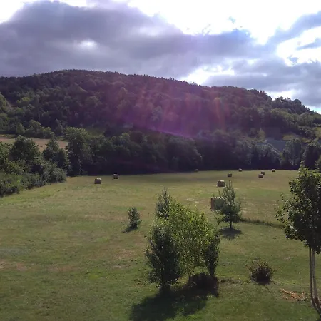 Alcove Du Velay Bed & Breakfast Rochelimagne